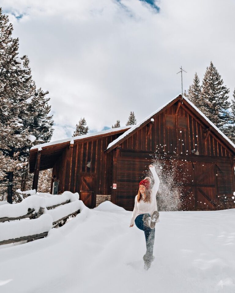 Stock Photo Woman posing on the snow free download